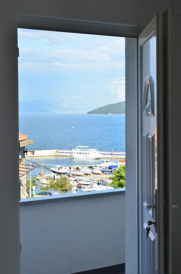 Apartmani Rita Slatine Exterior photo